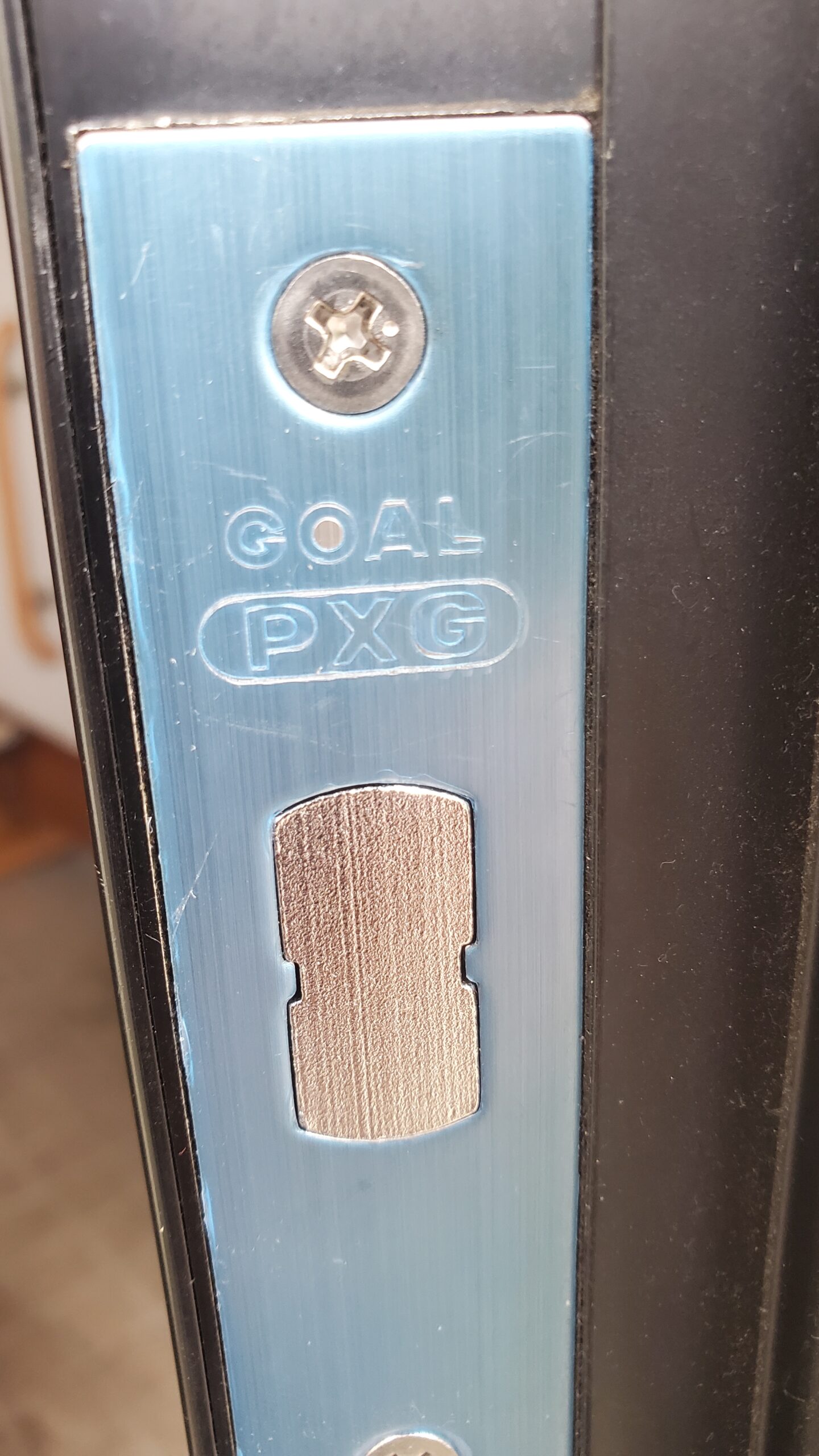 GOAL PXG ガードアーム付き錠ケース交換 | 鍵交換・車の鍵紛失ならエースロックサービス【八王子市・日野市・多摩市・府中市】 |  24時間365日受付対応、プロの鍵屋が駆けつけます。tel:0120-149-769